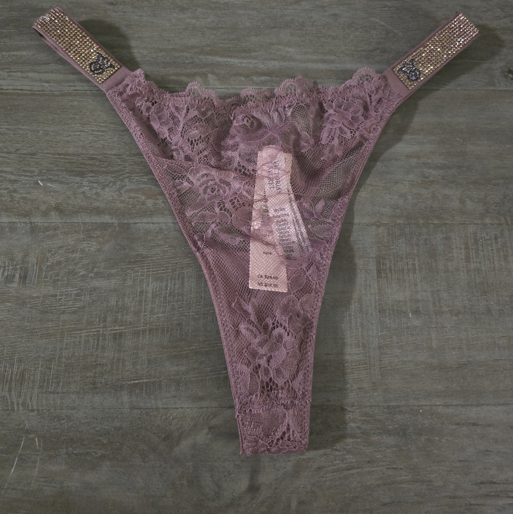 New Victoria's Secret Shine Strap Thong